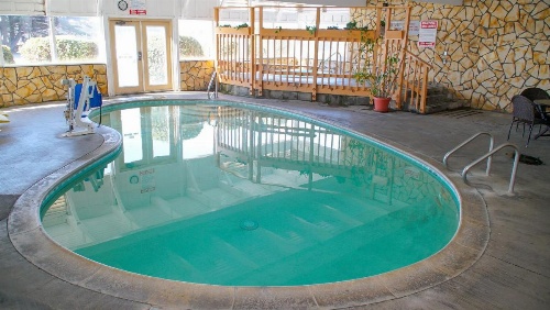 Silver Surf Motel image 20